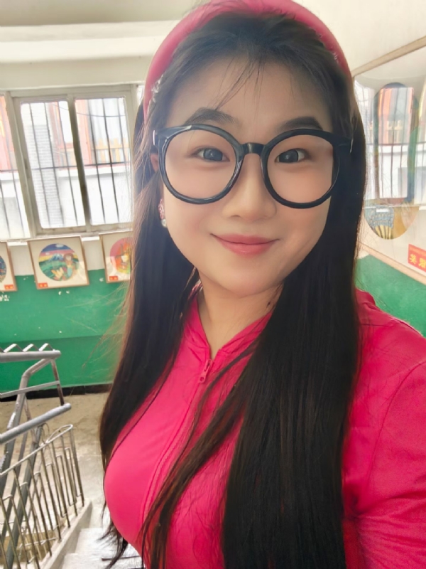 颂宜的第一张照片--邯郸相亲服务中心