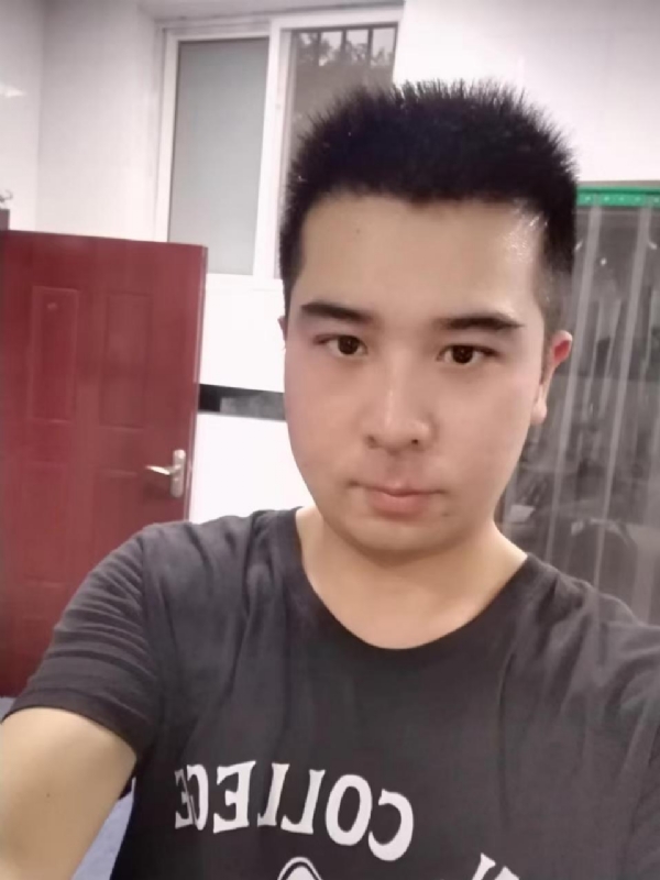 89WANG的第一张照片--邯郸相亲服务中心