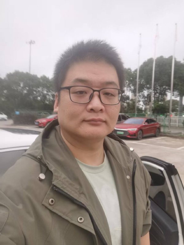 Russell的第一张照片--邯郸相亲服务中心