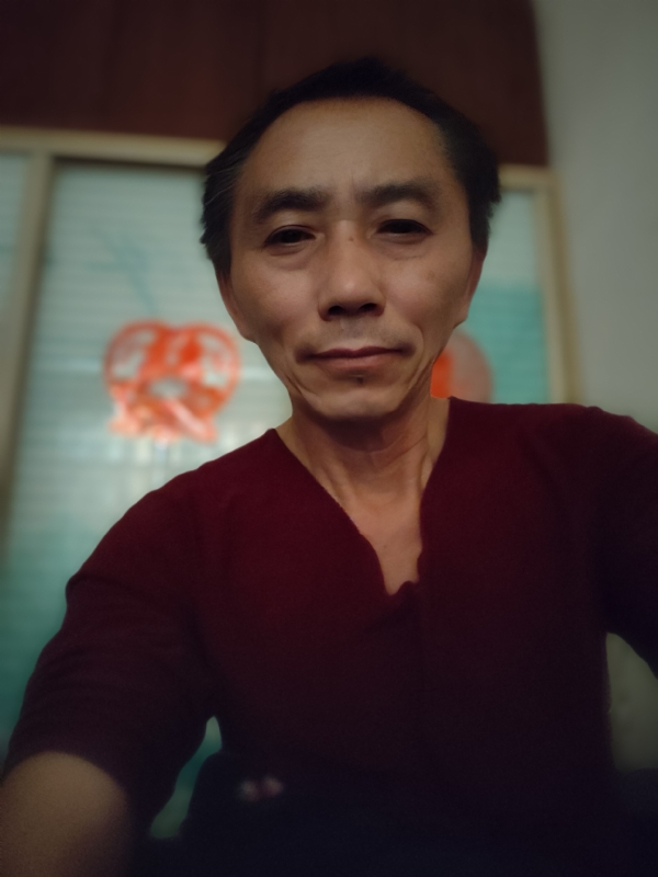 有你不辜单的第一张照片--邯郸相亲服务中心