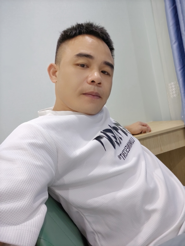 下一站的我的第二张照片--邯郸相亲服务中心