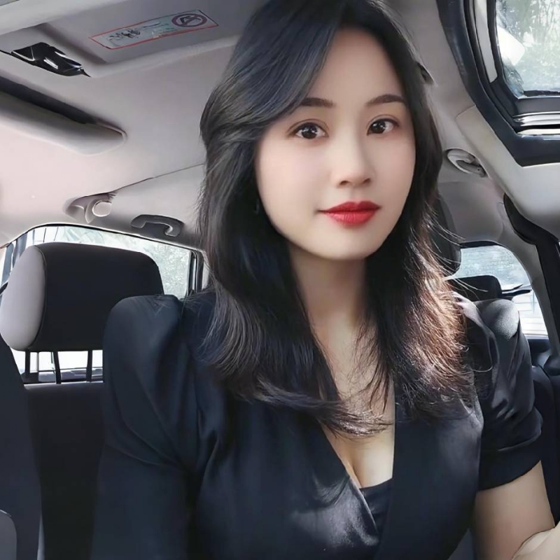 雪莲的第一张照片--邯郸相亲服务中心