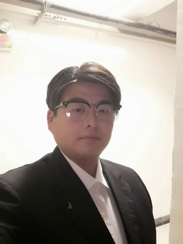 孤独一人的第一张照片--邯郸相亲服务中心