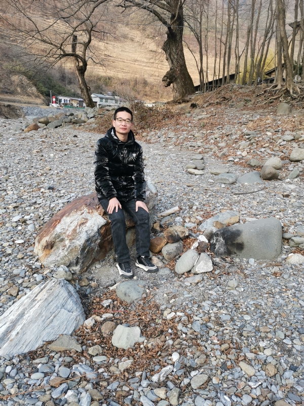 众里寻她的第一张照片--邯郸相亲服务中心