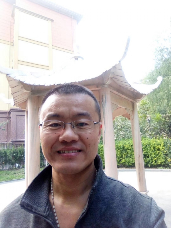 撸起袖子加油干的第一张照片--邯郸相亲服务中心