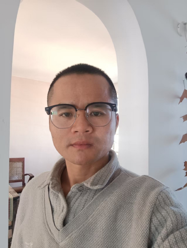 戴戴的第一张照片--邯郸相亲服务中心