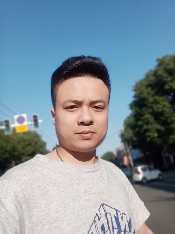 简简单单的第二张照片--邯郸相亲服务中心