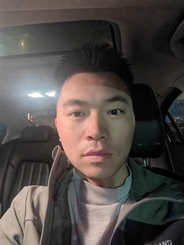 讲不出再见的第二张照片--邯郸相亲服务中心