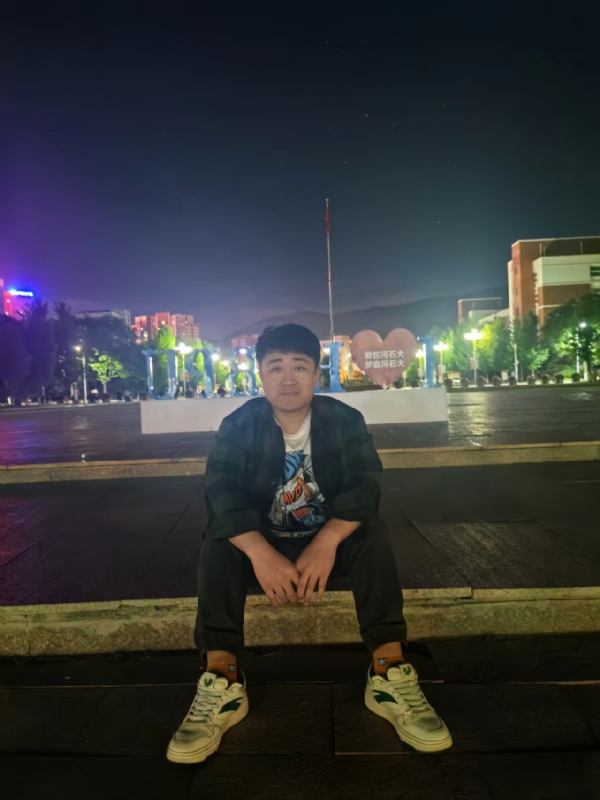 芽儿呦的第二张照片--邯郸相亲服务中心