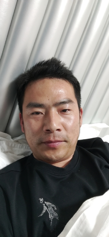 携手共进的第一张照片--邯郸相亲服务中心