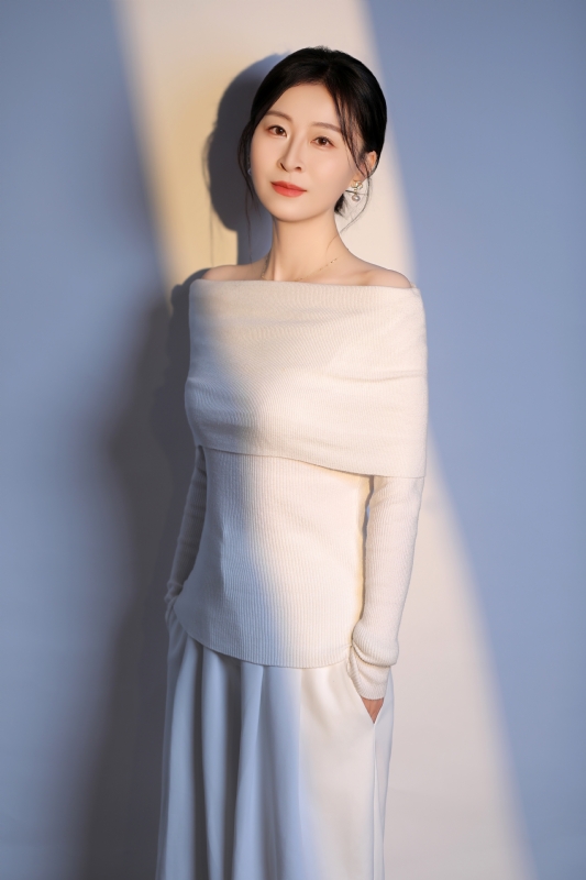 十二月雪的第一张照片--邯郸相亲服务中心