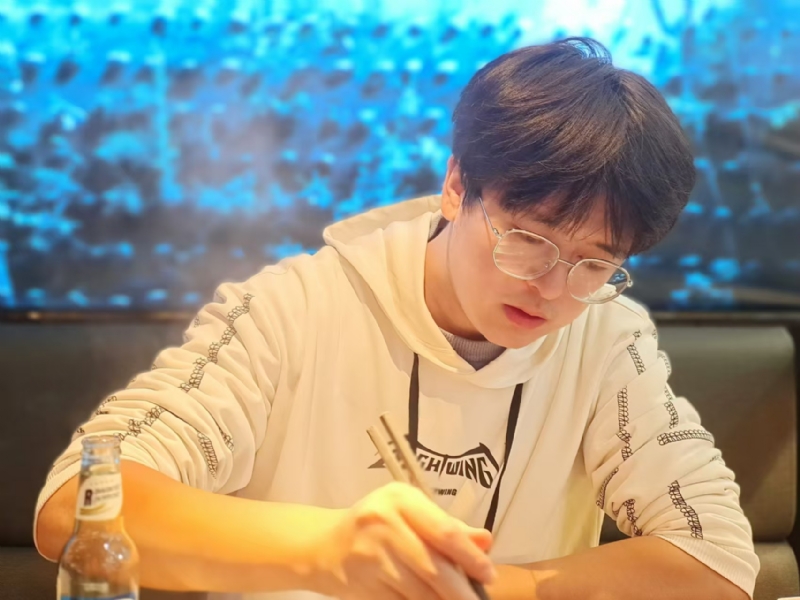 倾尽的第一张照片--邯郸相亲服务中心