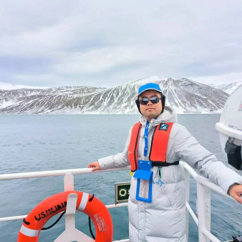 欢乐的笑的第三张照片--邯郸相亲服务中心