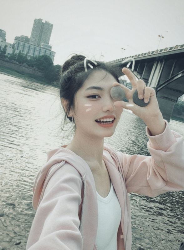 昭十晰的第二张照片--邯郸相亲服务中心