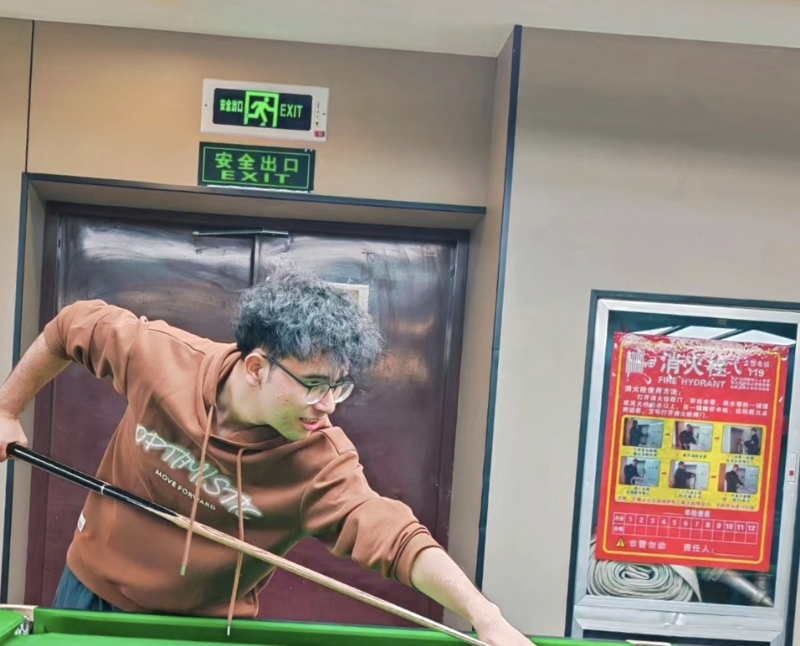 小鬼的第一张照片--邯郸相亲服务中心